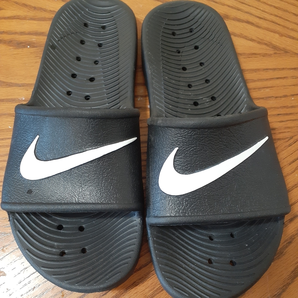 Nike Slides Women's size 9